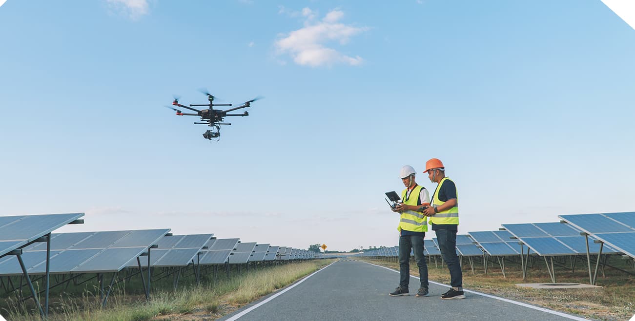 Por que Empresas de Energia Renovável Devem Investir em Soluções com Drones em 2025